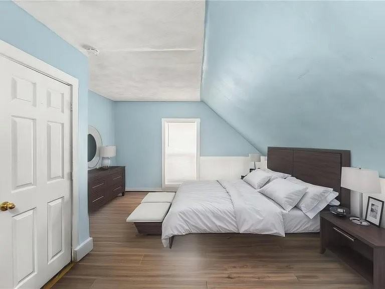 129 Snow St #3 - Photo 2 of 8