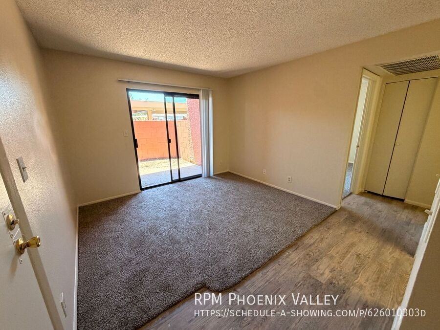 825 S River Dr #116 - Photo 4 of 39