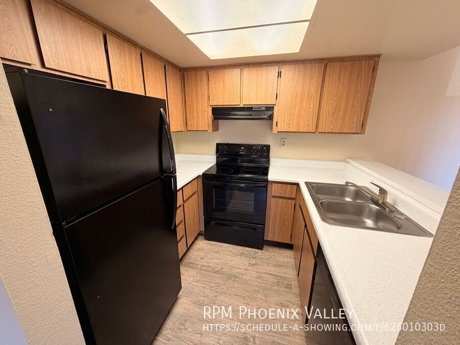 825 S River Dr #116 - Photo 7 of 39