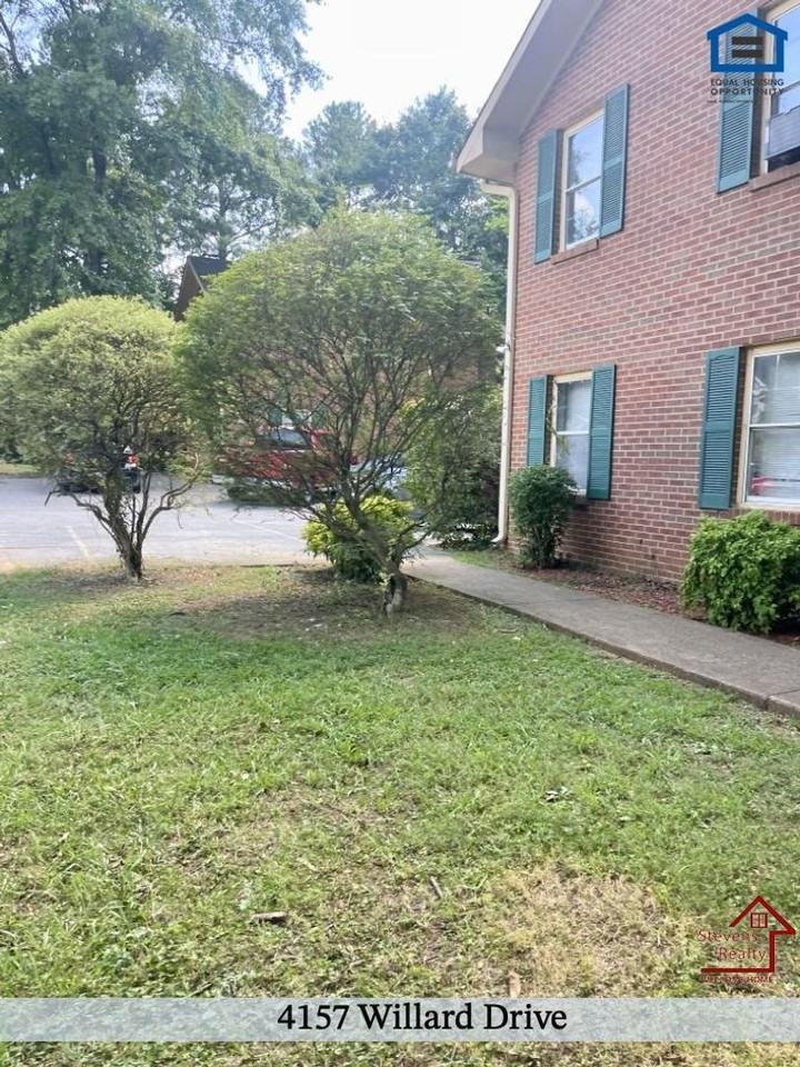4157 Willard Dr - Photo 3 of 7
