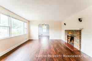 featured image of 3505 Everest Dr