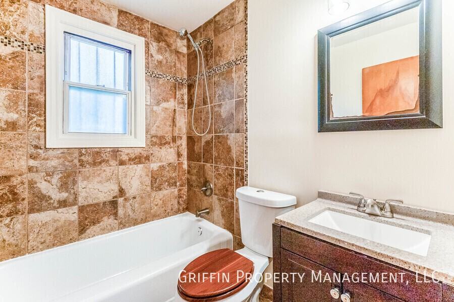 3505 Everest Dr - Photo 6 of 13