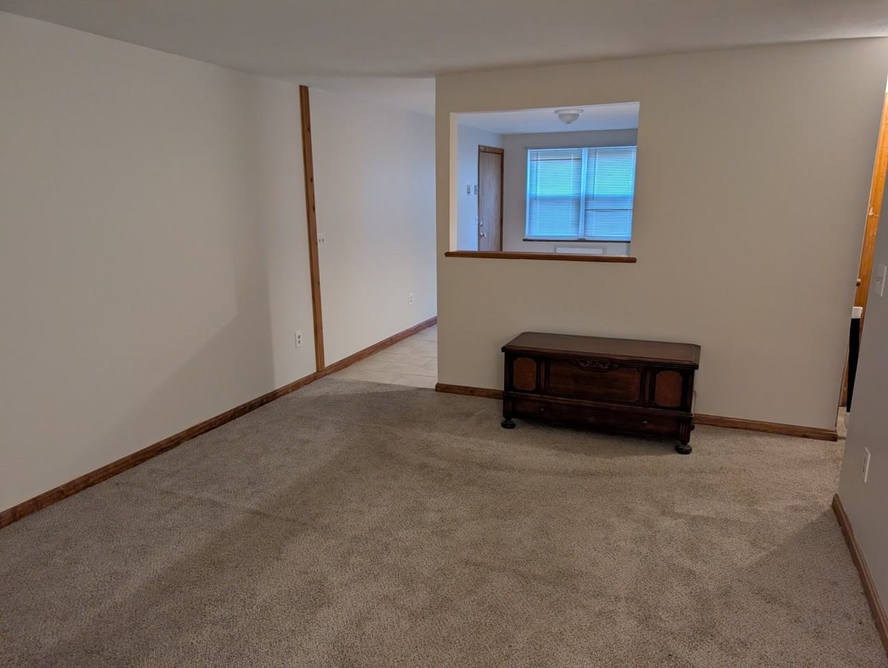 33 Garden Rd #B4 - Photo 3 of 10