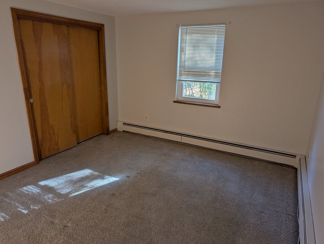 33 Garden Rd #B4 - Photo 7 of 10