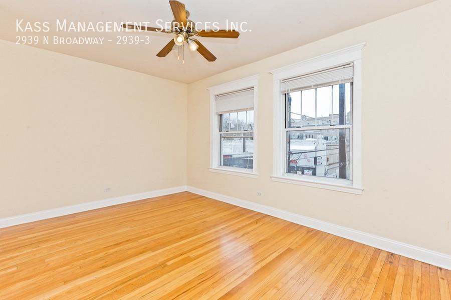 2939 N Broadway St #2939-3 - Photo 4 of 9