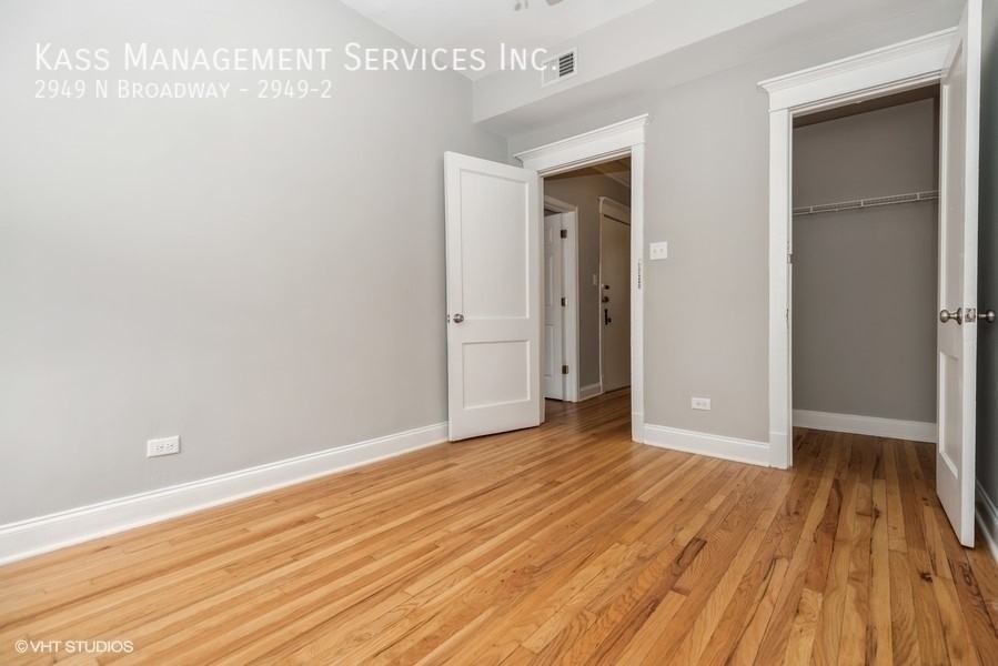 2949 N Broadway St #2949-2 - Photo 5 of 7