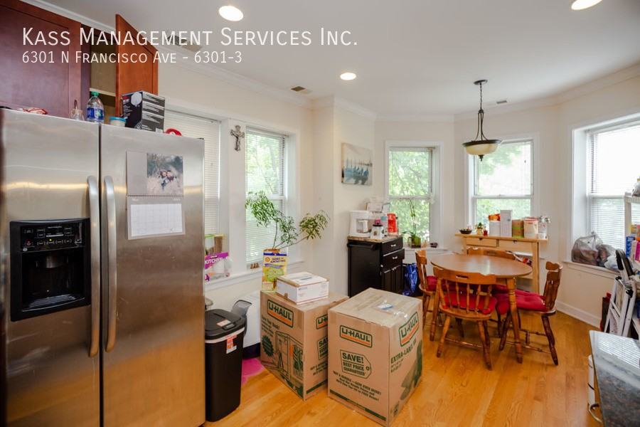 6301 N Francisco Ave #6301-3 - Photo 5 of 14
