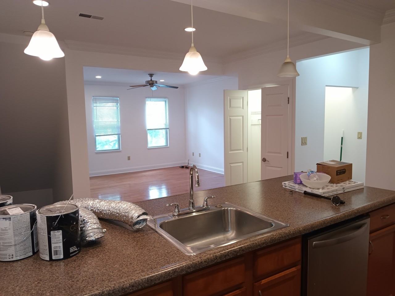 152 Hallock St 2nd Fl #2 - Photo 4 of 13