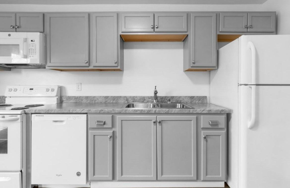 55 Union St #B - Photo 4 of 6