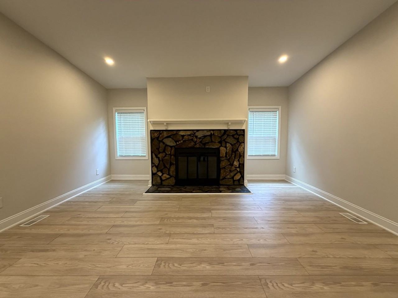 4111 Brown Dr - Photo 6 of 20