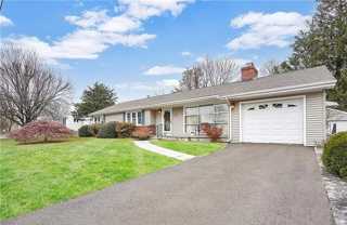 15 Milne Ave - Photo 1 of 1