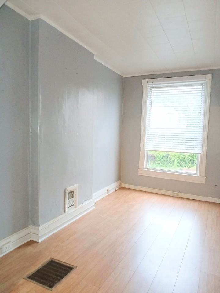 3130 Stafford St - Photo 2 of 11
