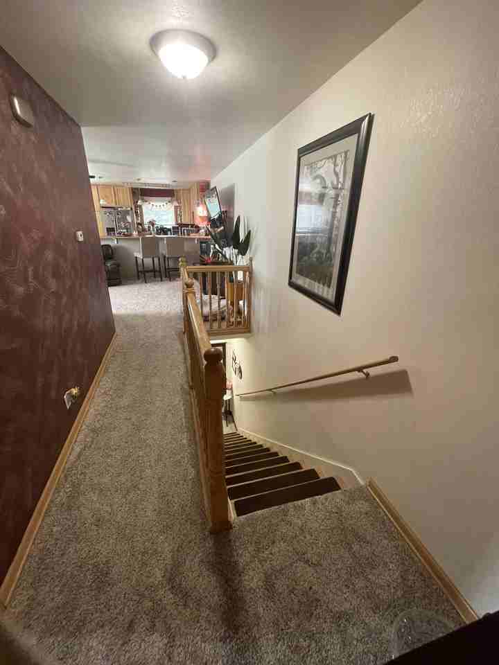 1607 Washington Dr #B - Photo 2 of 9