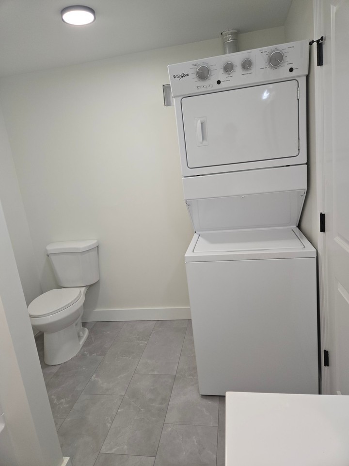 20 Poirier Pl #4 - Photo 7 of 13