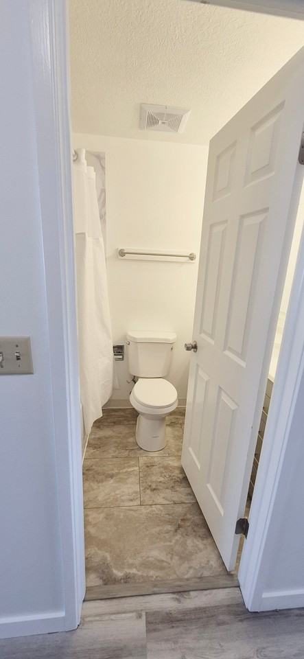 561 Se #2 - Photo 3 of 10