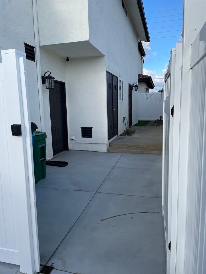3614 32nd St #3614A - Photo 2 of 17