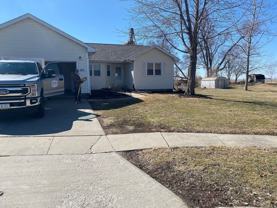 805 Marshall Ct N - Photo 1 of 1