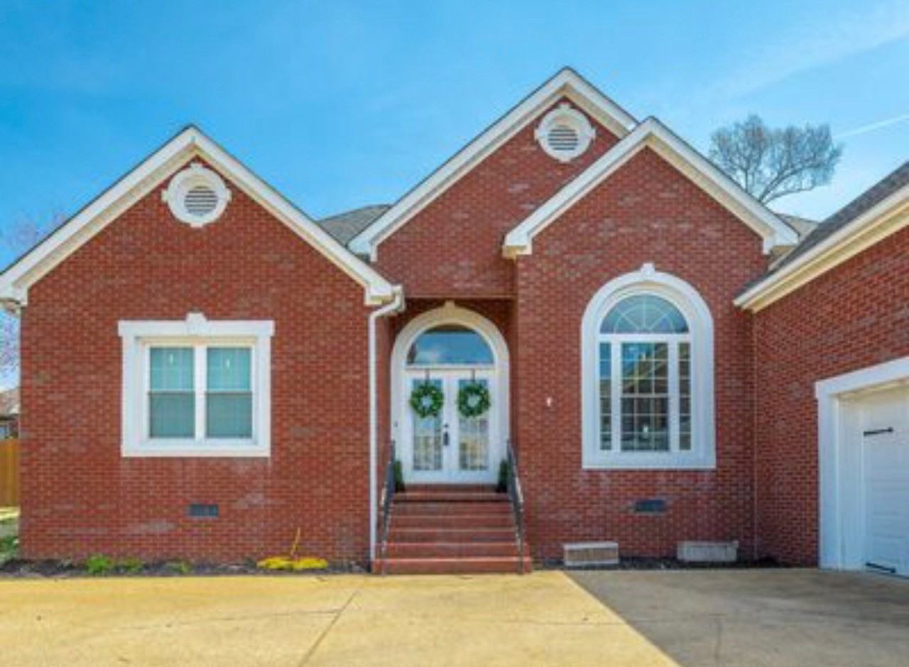 8102 Hamilton Mill Dr - Photo 4 of 5