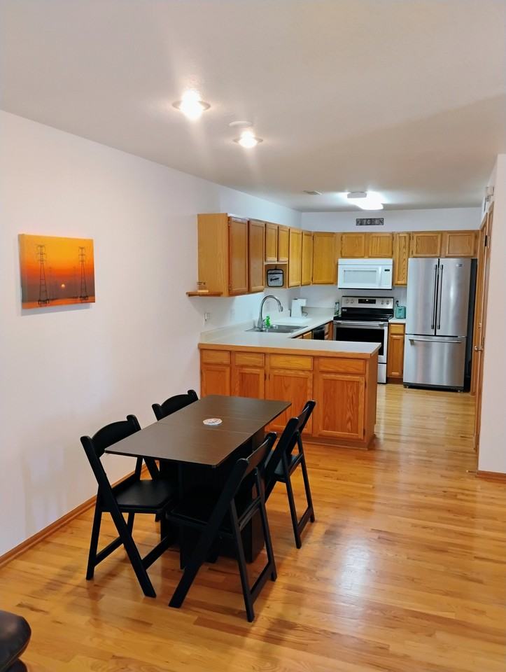1100 N 6th St #8-2 - Photo 5 of 20