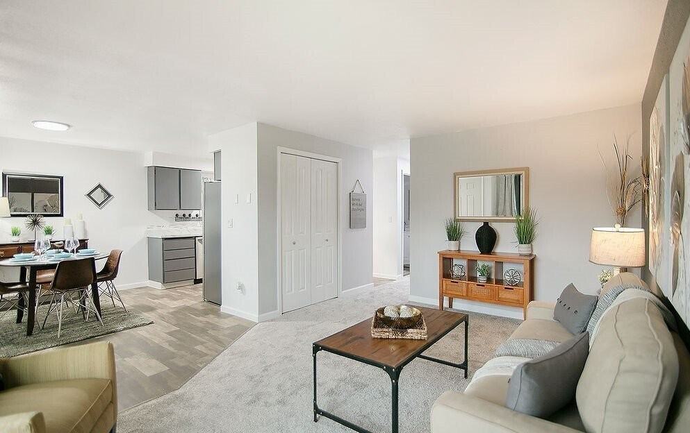 341 24th Ave - Photo 4 of 12
