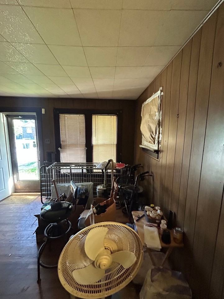 1236 Gimblin St - Photo 6 of 20