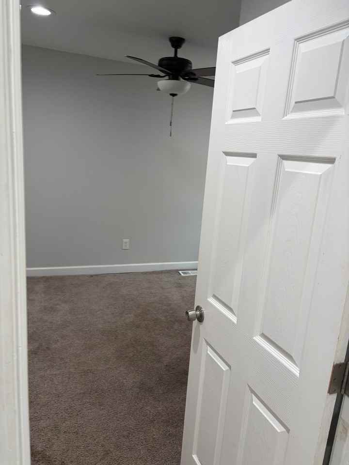 1812 Elmwood Ave - Photo 4 of 8