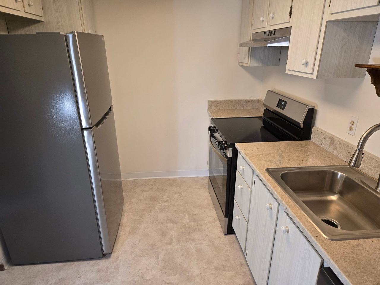 4849 Grace Rd - Photo 2 of 14