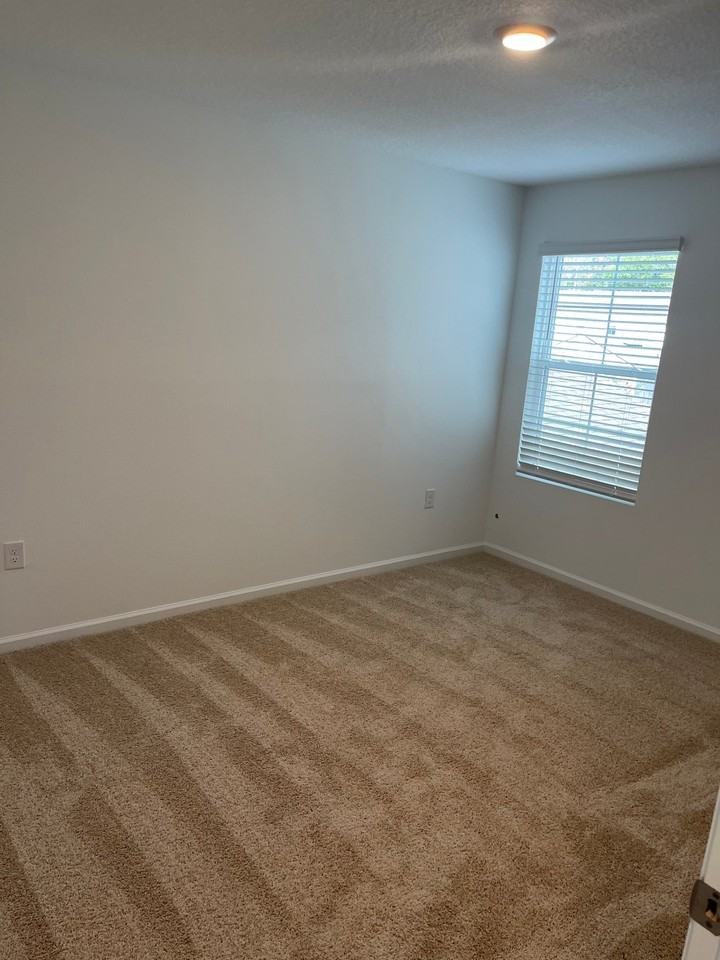 4001 Haymon Ave - Photo 2 of 13