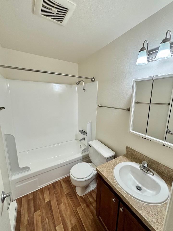 3950 Sw 102nd Ave #72 - Photo 7 of 9