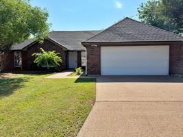 featured image of 949 Reeves St