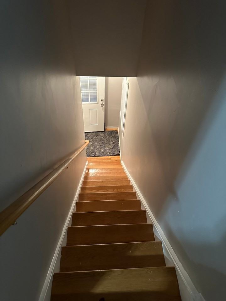 77 Wesley St 2nd Fl #2ndFL - Photo 7 of 11