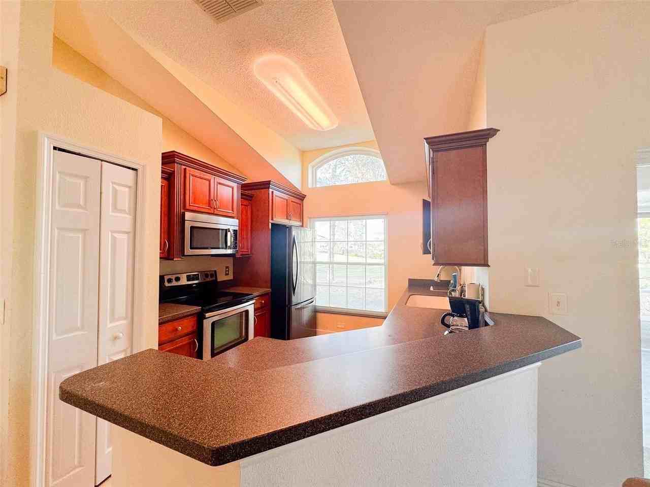 2474 Saint Augustine Blvd - Photo 6 of 20
