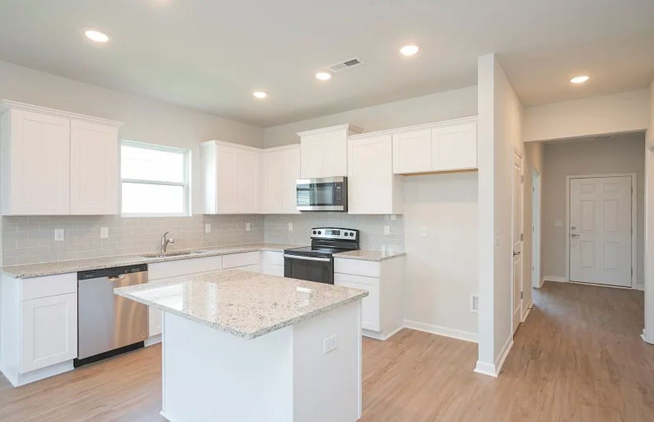 3707 Clementine Ln - Photo 5 of 20