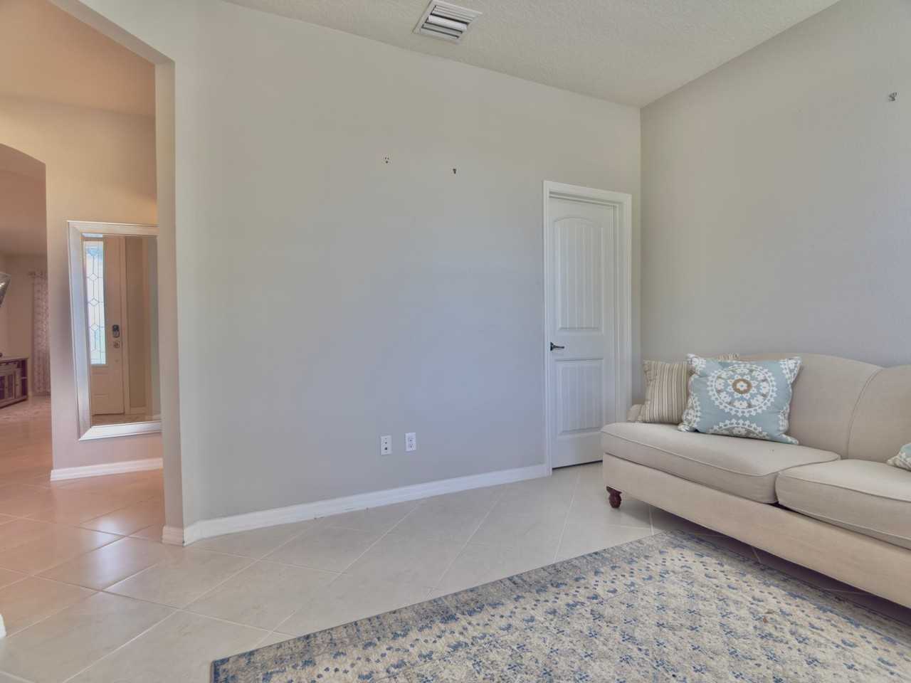 14284 Murcott Blossom Blvd - Photo 5 of 20