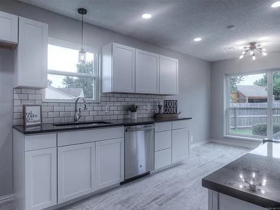 5926 S 90th East Ave - Photo 4 of 20