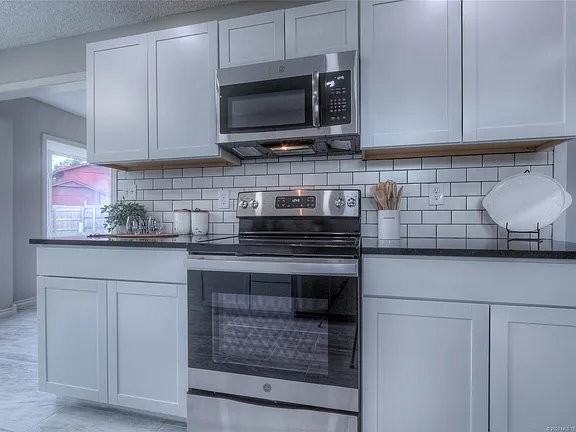 5926 S 90th East Ave - Photo 5 of 20