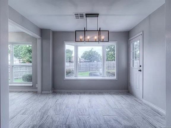 5926 S 90th East Ave - Photo 7 of 20