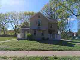 featured image of 1205 N Sheridan Rd