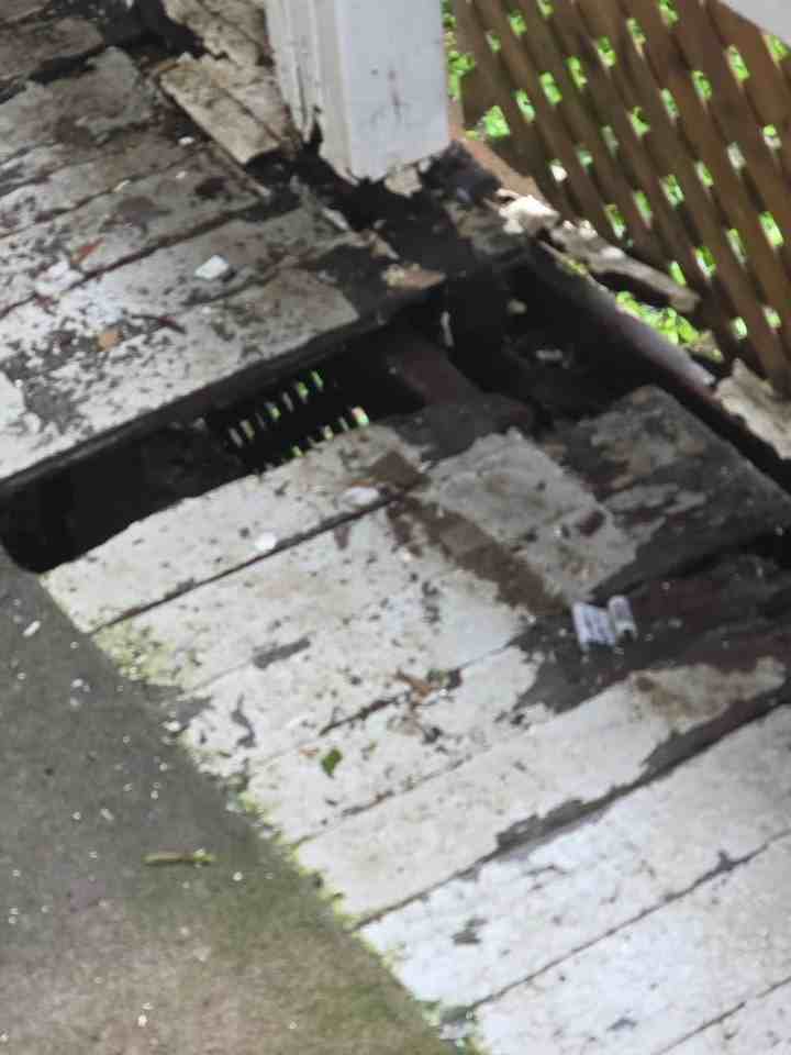 515 S Boyd St - Photo 6 of 20