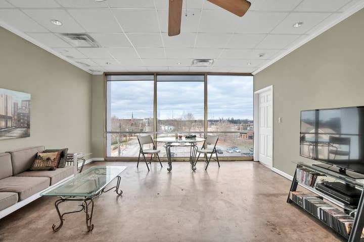 1612 Cleveland Ave #401 - Photo 3 of 7