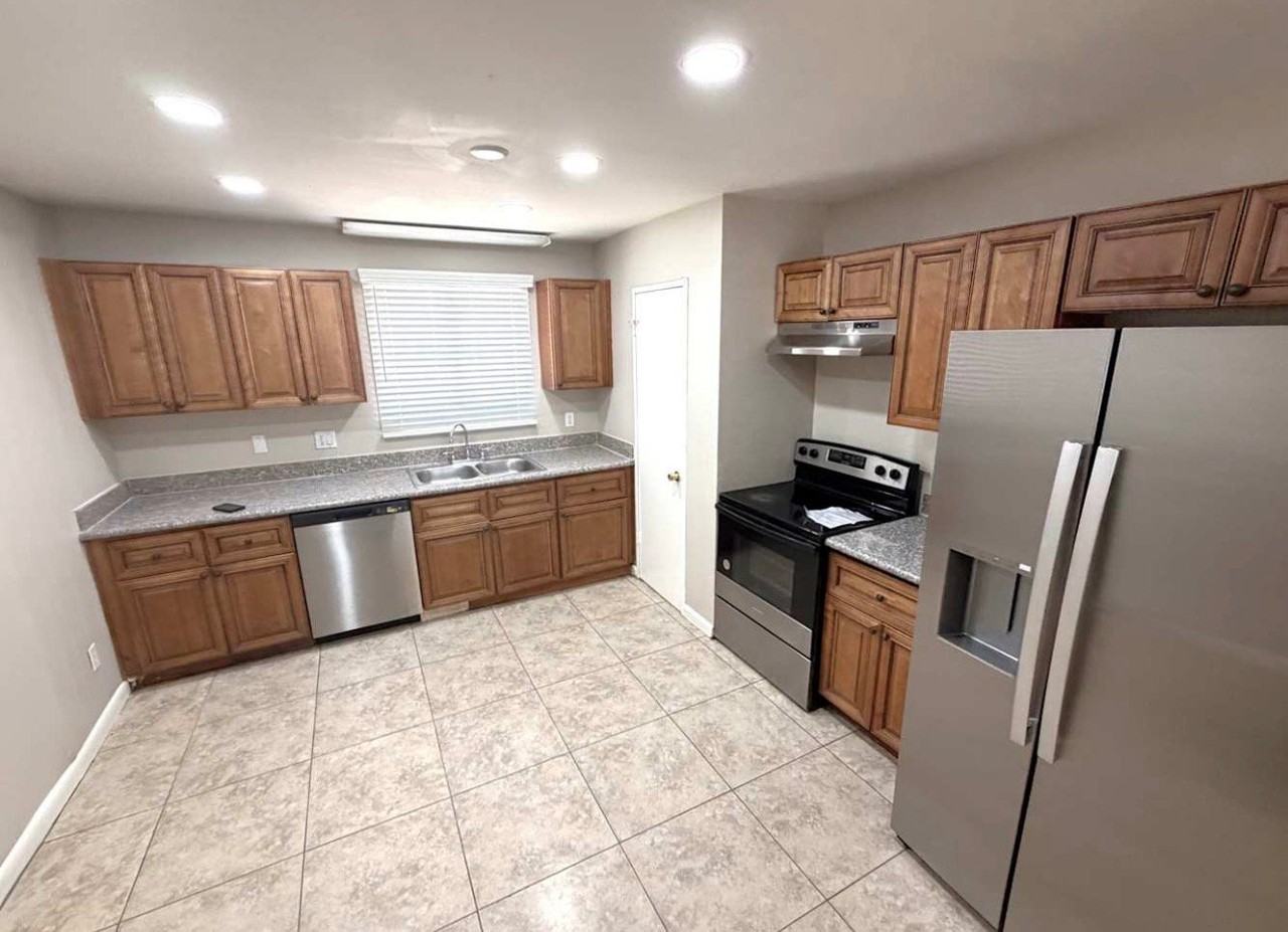 5317 W Windsor Ave - Photo 4 of 12
