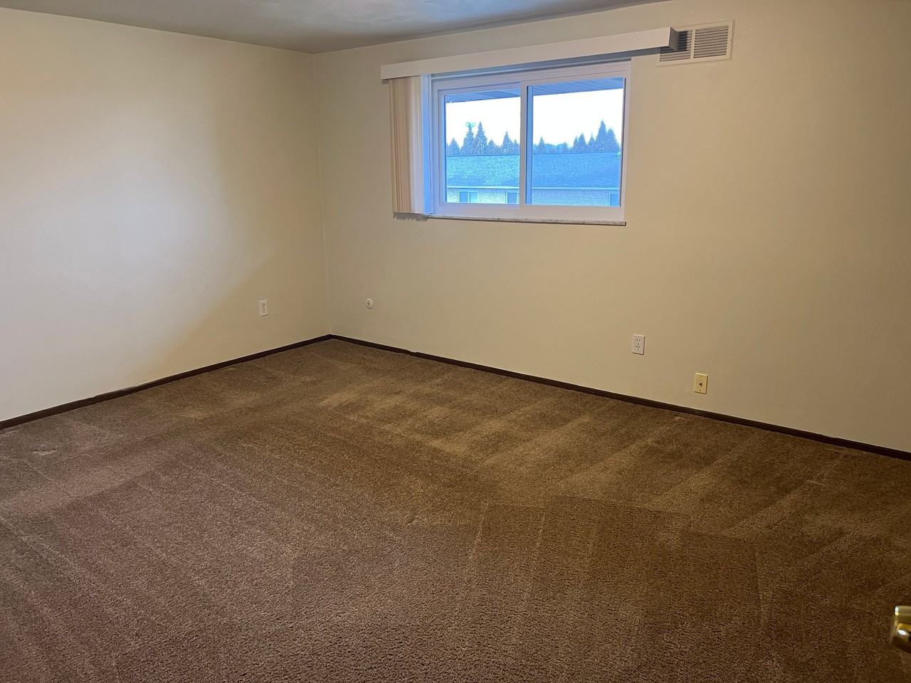 39 Soltis Dr - Photo 5 of 7