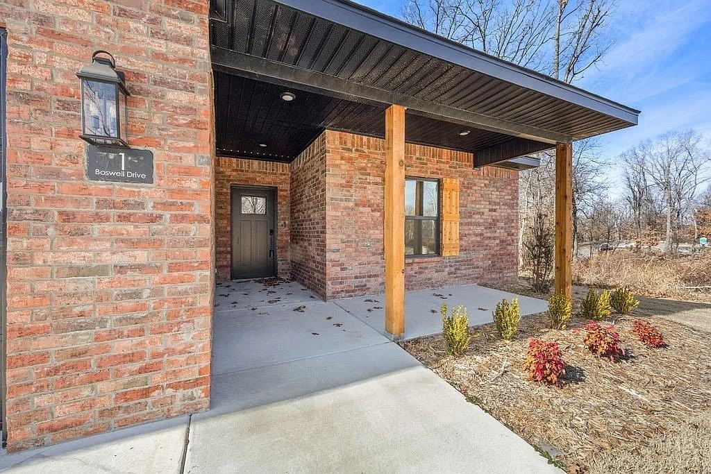1 Boswell Dr - Photo 3 of 20
