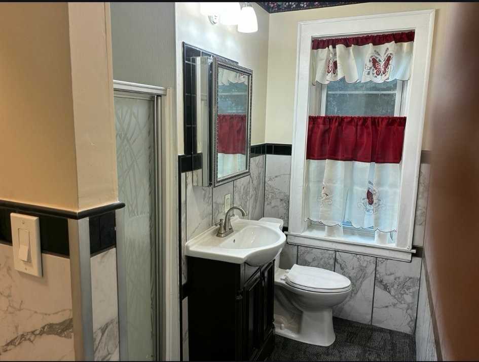 4217 N Campbell Ave #1N - Photo 2 of 2