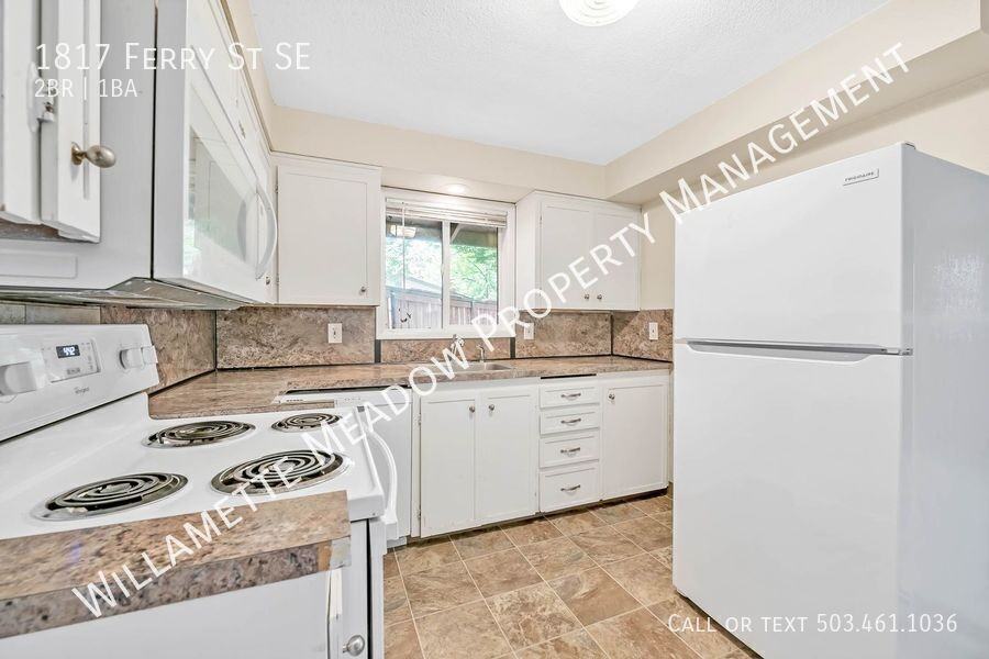 1817 Ferry St Se - Photo 3 of 21