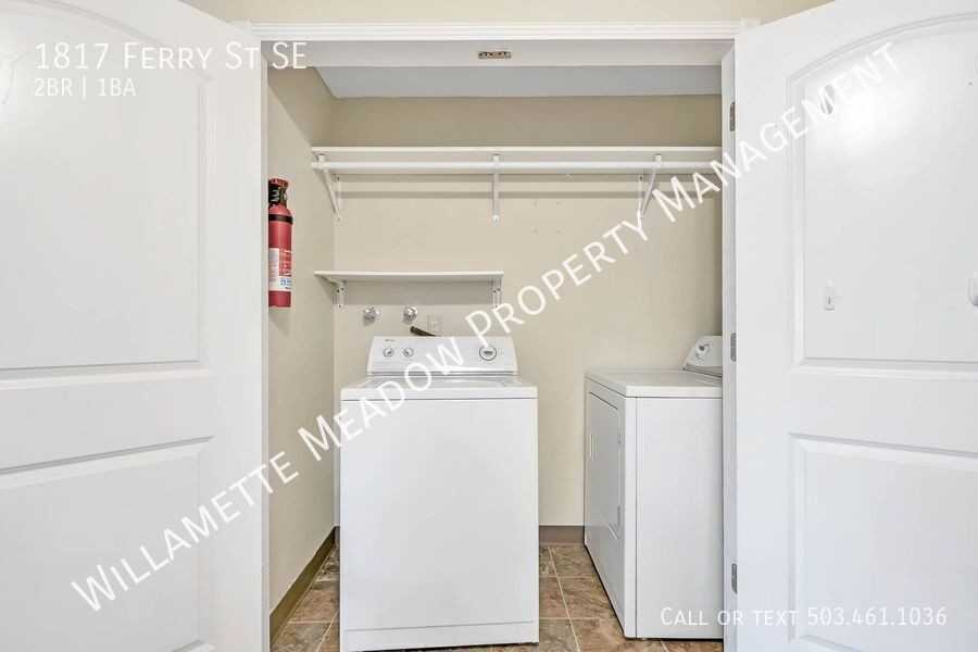 1817 Ferry St Se - Photo 7 of 21
