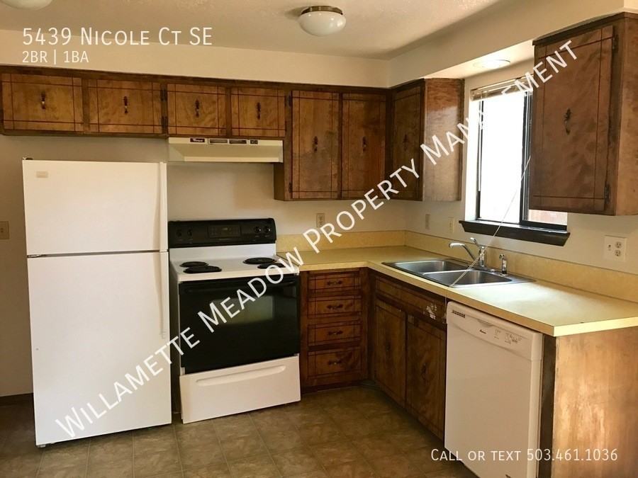 5439 Nicole Ct Se - Photo 6 of 14