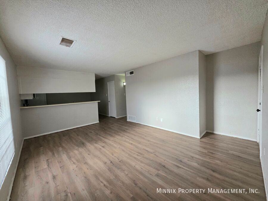 3007 W Louisiana Ave #04 - Photo 3 of 9