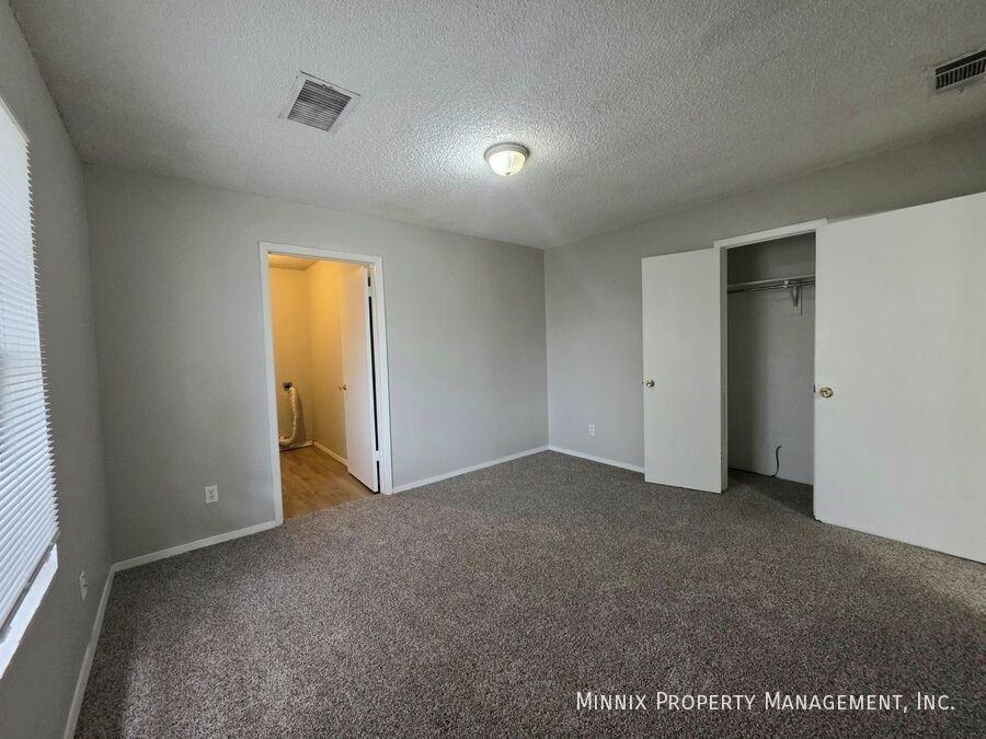 3007 W Louisiana Ave #04 - Photo 5 of 9