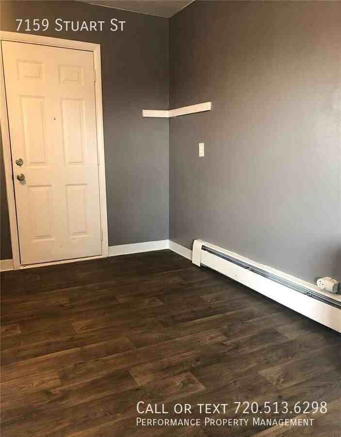 7159 Stuart St - Photo 4 of 9